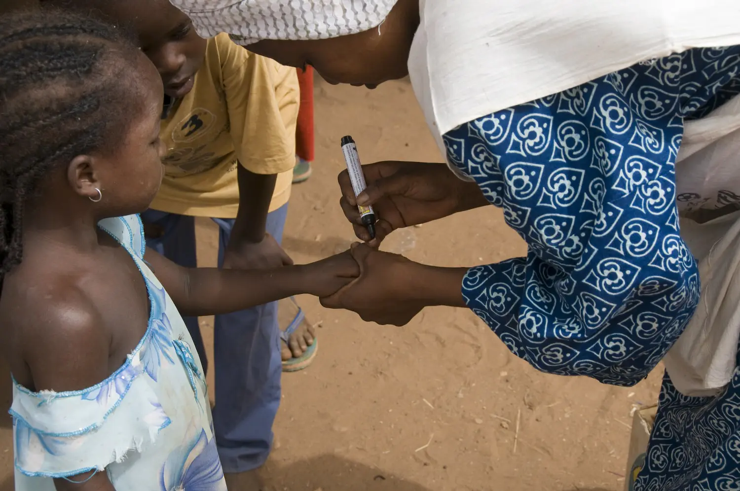 Niger health workers during a vaccination campaign