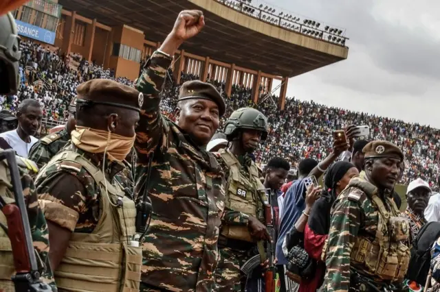 Military leaders from Niger and Benin during earlier diplomatic tensions