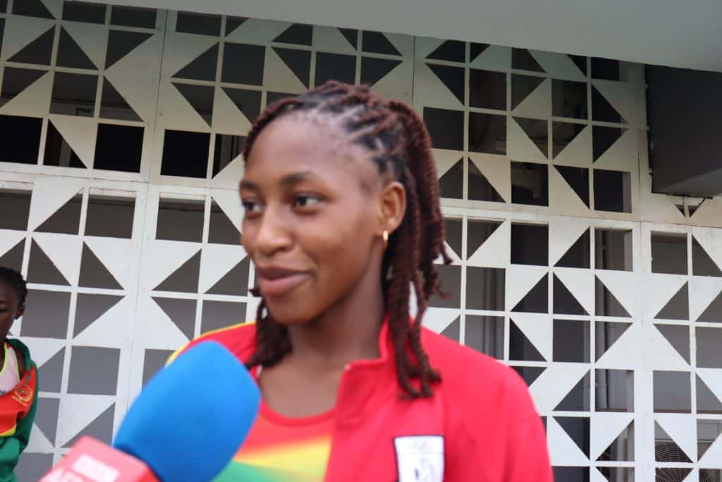 Zalissa Zongo after winning gold in triple jump