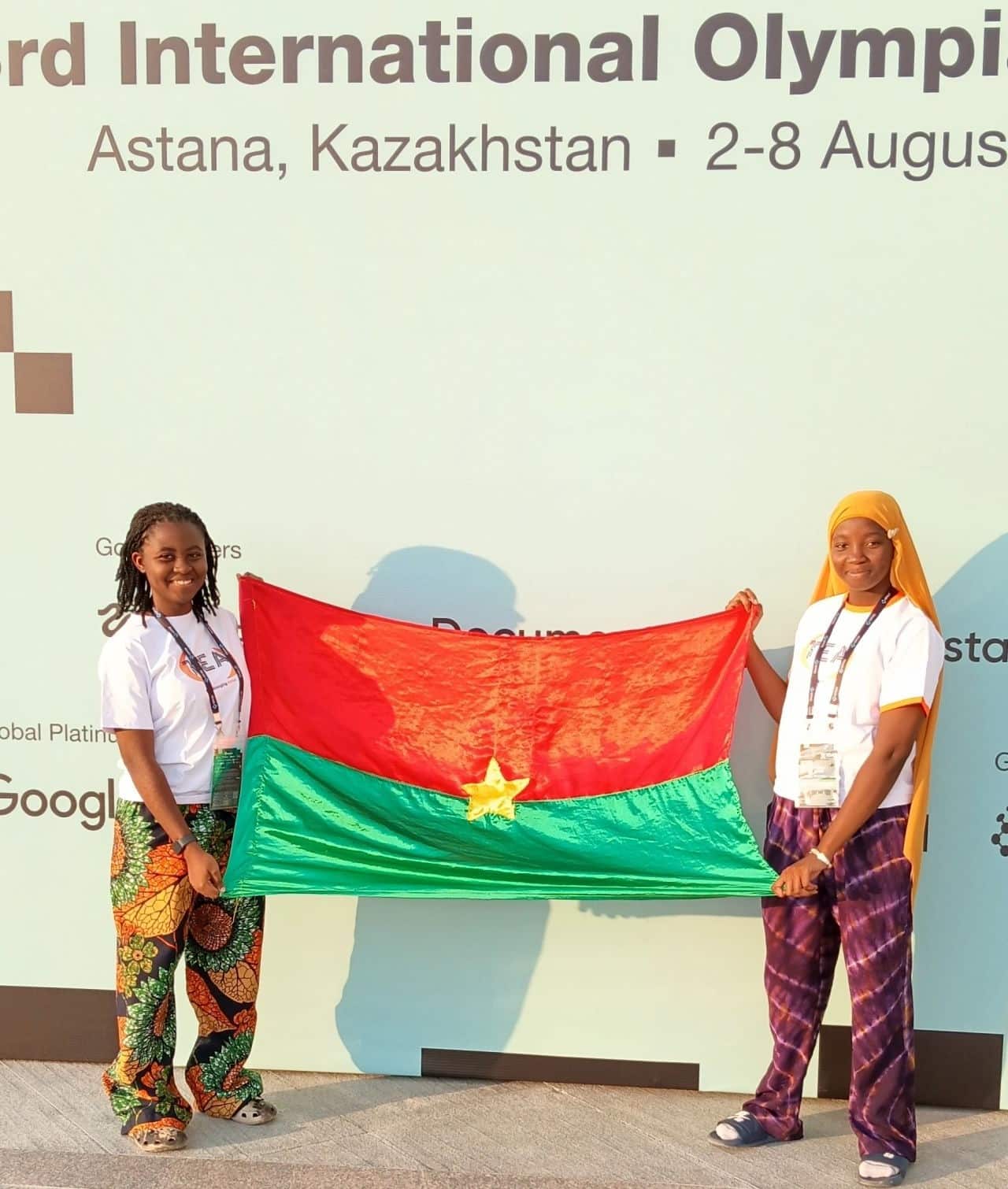 Pascaline Lompo and Madina Toé in training for the IOAI 2026
