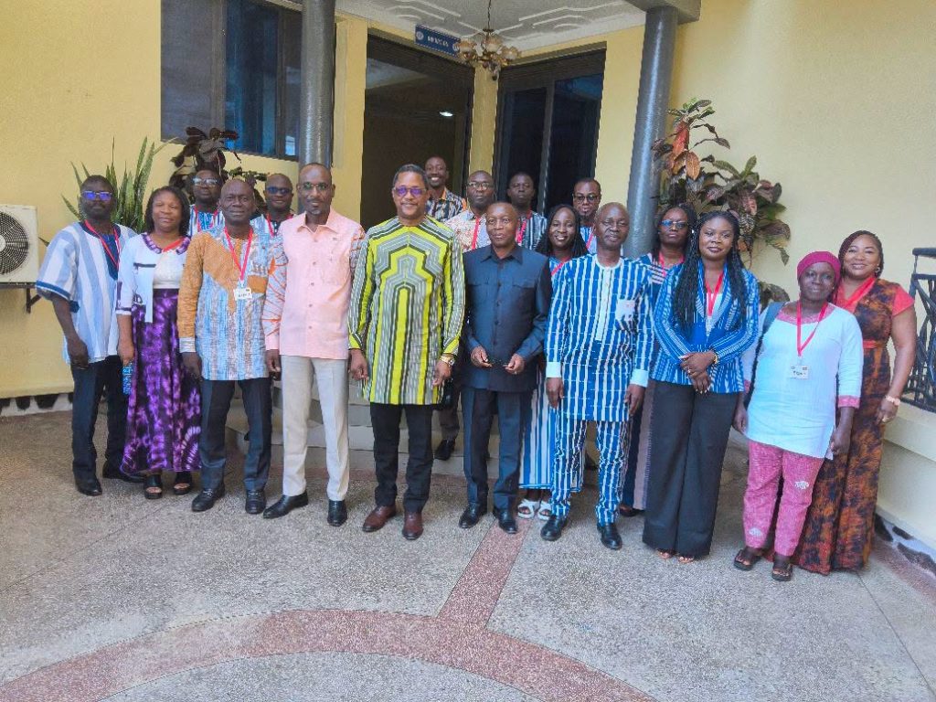 Burkina Faso and Burundi delegation during signing ceremony