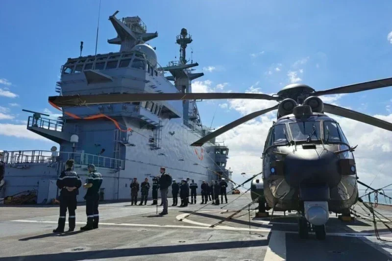 Mistral in Senegal: France's amphibious helicopter carrier arrives in Dakar 1 Mistral in Senegal: France's amphibious helicopter carrier arrives in Dakar